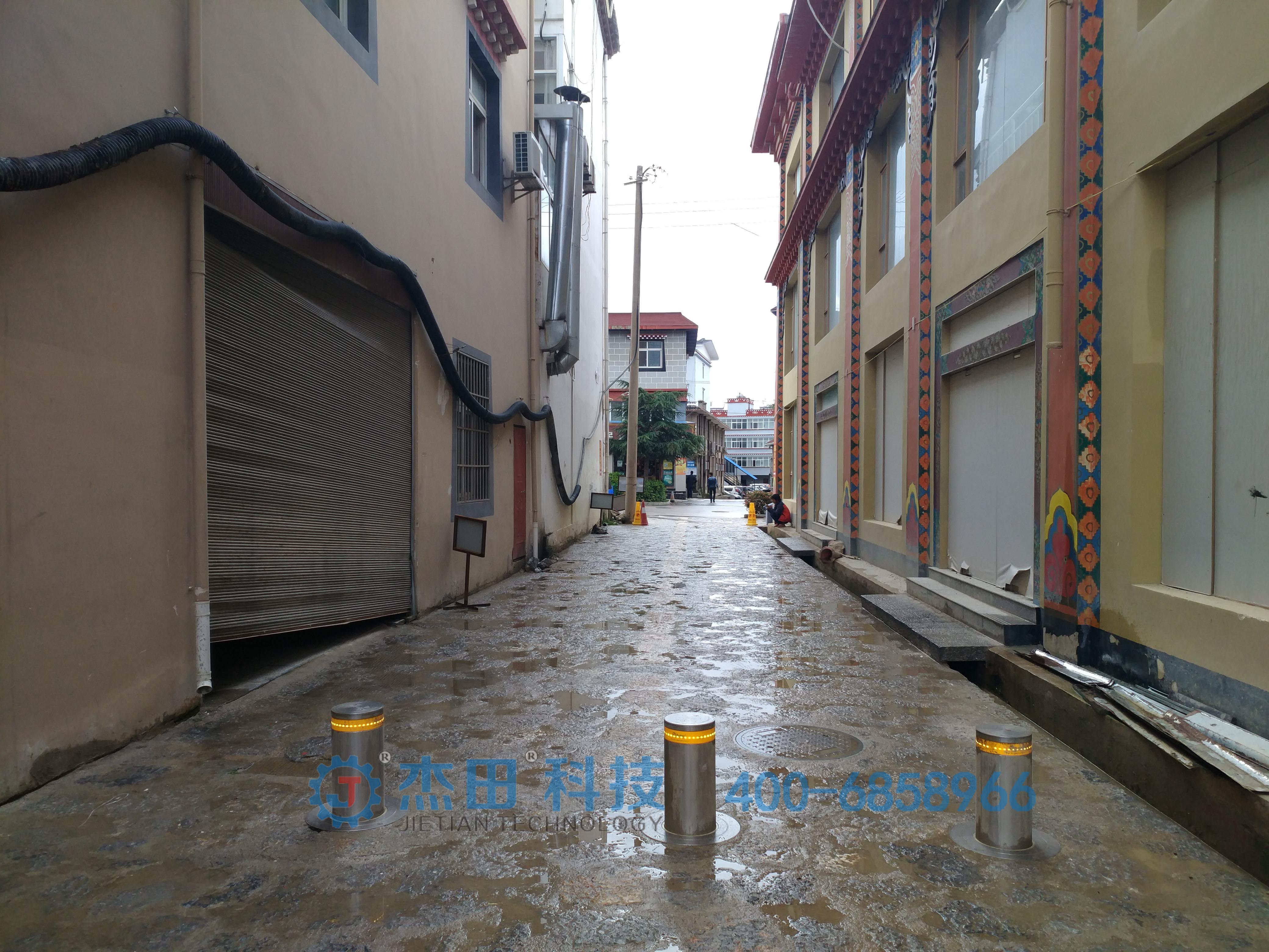 防撞路桩